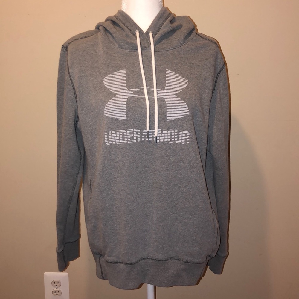 Under Armour Sweatshirt